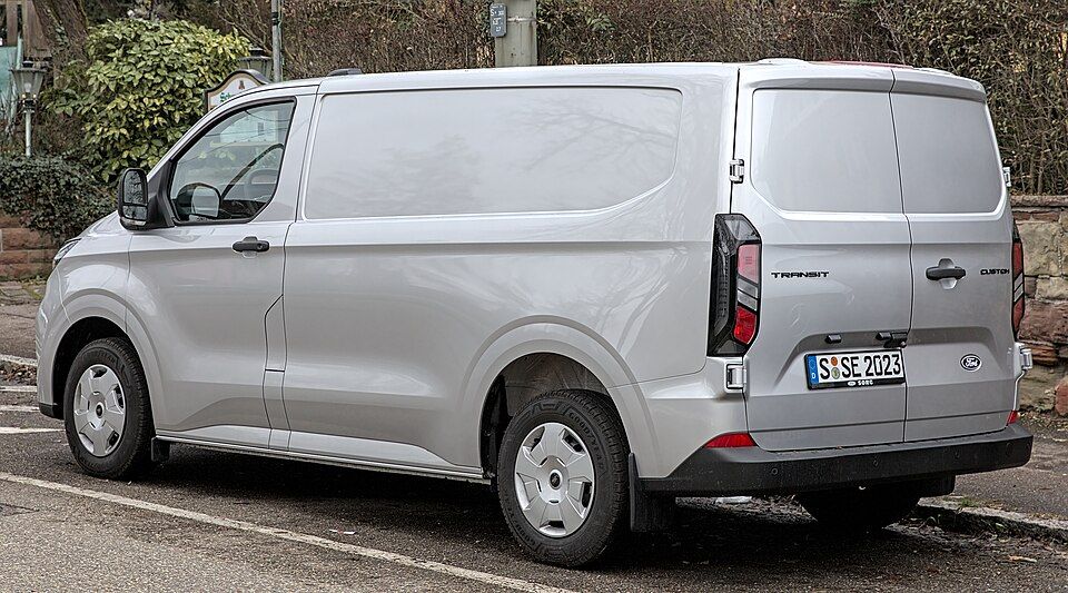 Ford E-Transit Custom