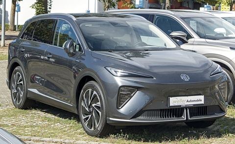 MG S6 EV